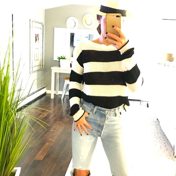 rag & bone Sweaters - Rag & Bone black & white stripe light sweater Med